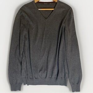 RW&CO. Men's Sweater, Grey Knit V-Neck Long Sleeve Shirt/Top/Pullover - Large